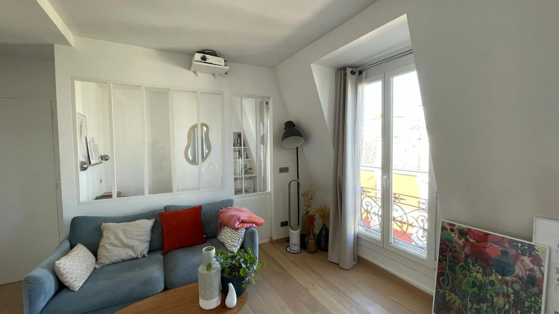 Nice 30 M Near The District Of Aligre